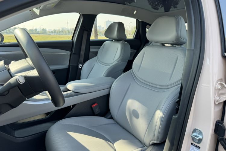 Used XPeng MONA M03 2024 620 with Ultra-Long Range
