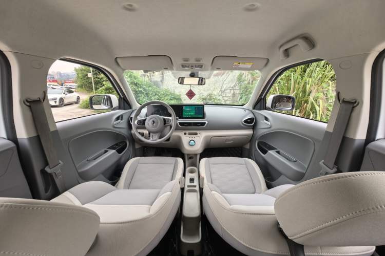 Used ORA White Cat 2020 305 km Luxury Version
