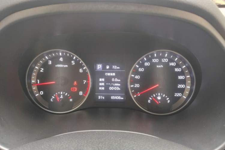 Used Kia Stonic 2019 1.4L Automatic Sport Edition China VI
