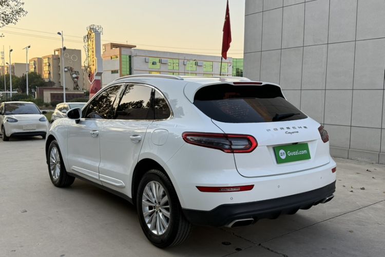 Used Zotye SR9 2017 2.0T Automatic Ultimate Light Edition
