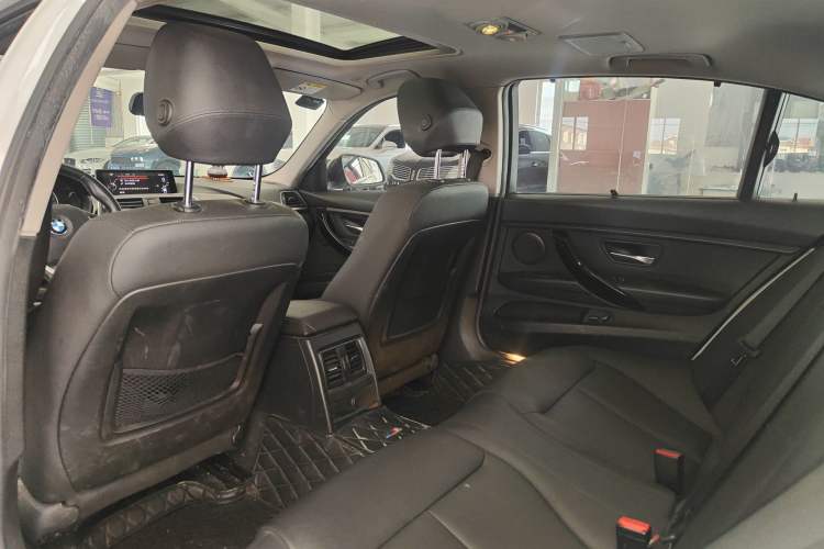 Used BMW 3 Series 2017 320Li Fashion Model
