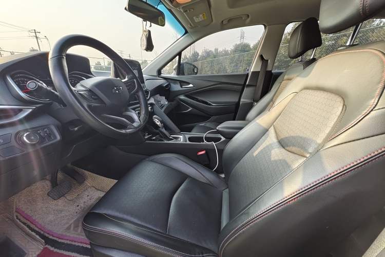 Used Chevrolet Orlando 2020 Light Hybrid Redline 530T Automatic Enjoyment Edition (5+2 Models)
