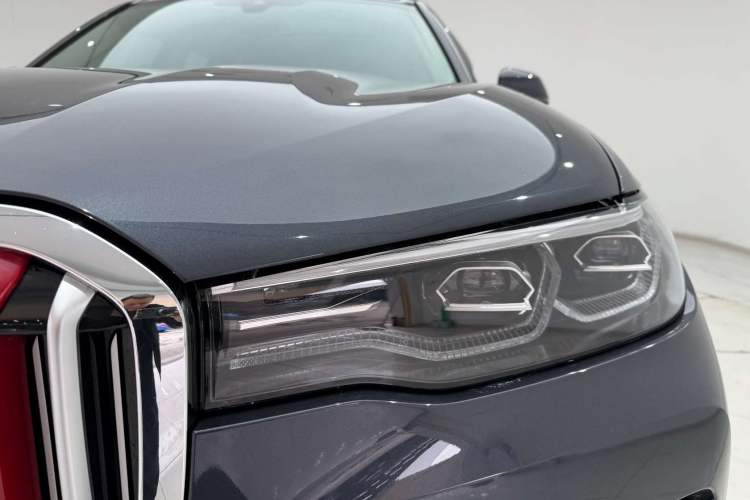 Used BMW X7 2020 xDrive40i Luxury Package with Leading Features
