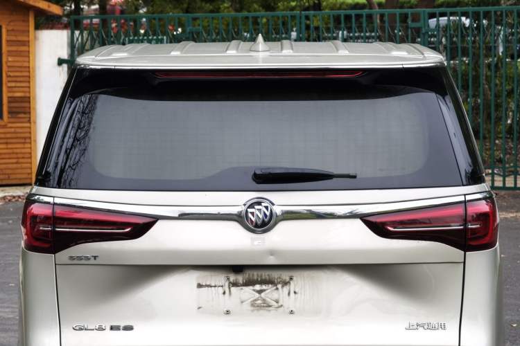 Used Buick GL8 2022 ES Landtrek 653T Comfort Edition
