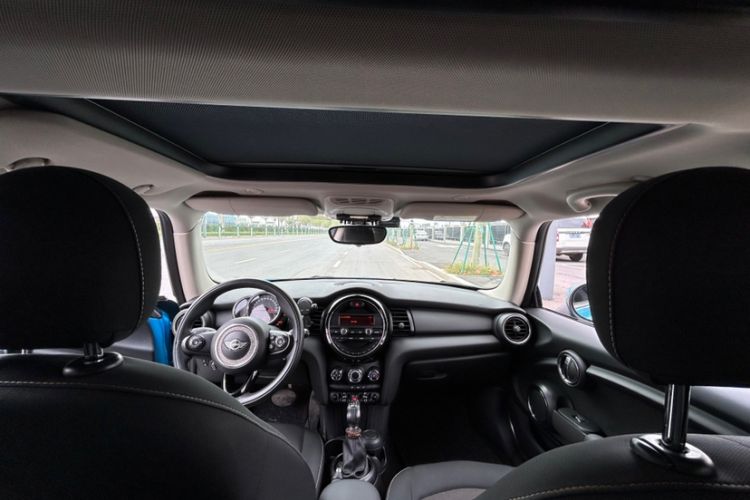 Used  MINI 2016 1.2T ONE Pioneer Edition
