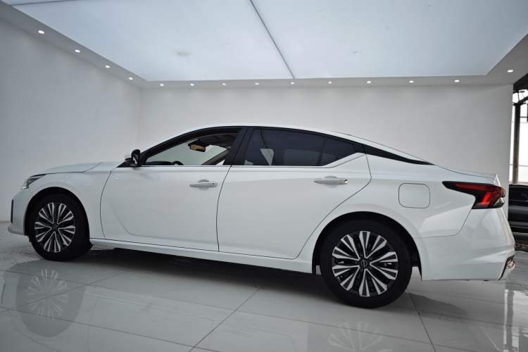 Used Nissan Teana 2022 2.0L XL-Upr Enjoyment Edition
