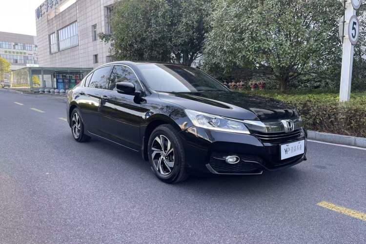 Used Honda Accord 2016 2.0L Comfort Edition
