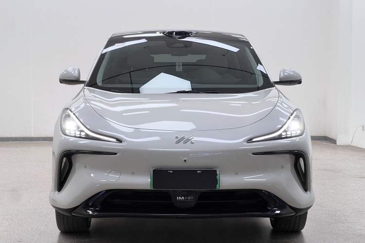 Used  LS6 2023 Max Standard Edition
