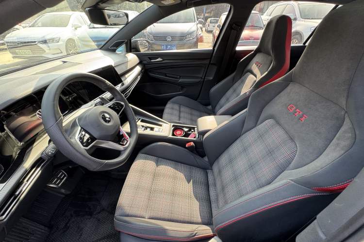 Used Volkswagen Golf GTI 2021 380TSI DSG GTI
