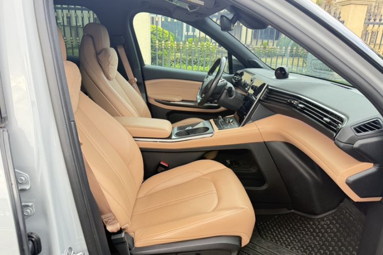 Used Nio ES6 2022 75 kWh Sport Edition
