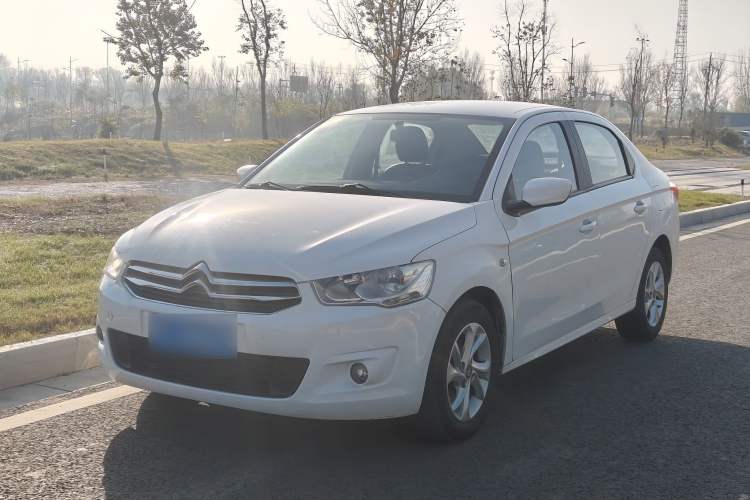 Used Citroen Elysee 2015 Qishang Edition 1.6L Automatic Fashion Model