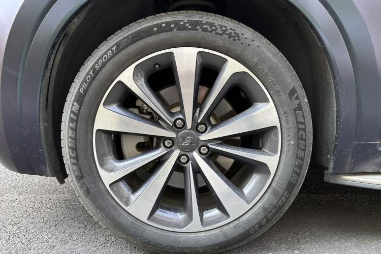 Used Li Auto ONE 2020 Extended-Range 6-Seater Version
