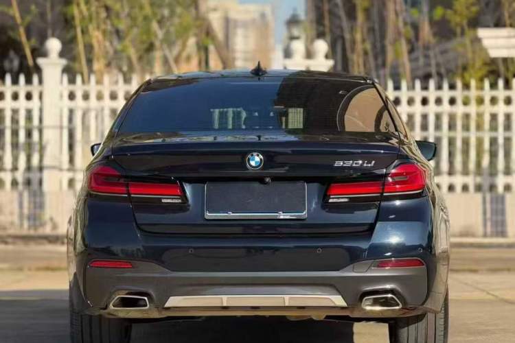 Used BMW 5 Series 2023 530Li Leading Model M Sport Package
