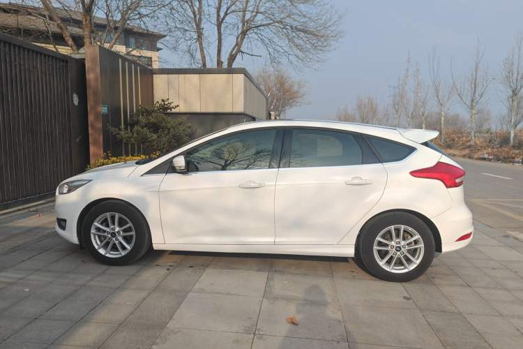 Used Ford Focus 2015 Hatchback EcoBoost 180 Automatic Elite Model