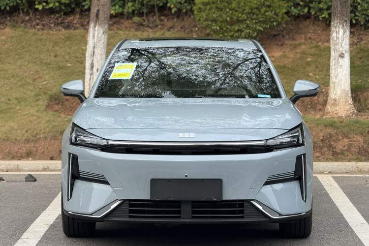 Used  L6 2025 EM-i 60km Exploration Edition
