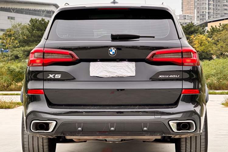 Used BMW X5 2022 Restyled xDrive 40Li M Sport Package
