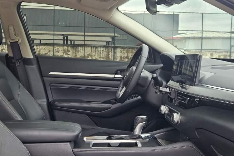 Used Nissan Teana 2022 2.0L XL-TLS Enjoyment Edition
