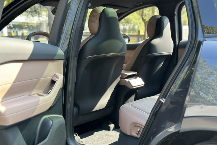 Used Nio ES6 2023 75 kWh
