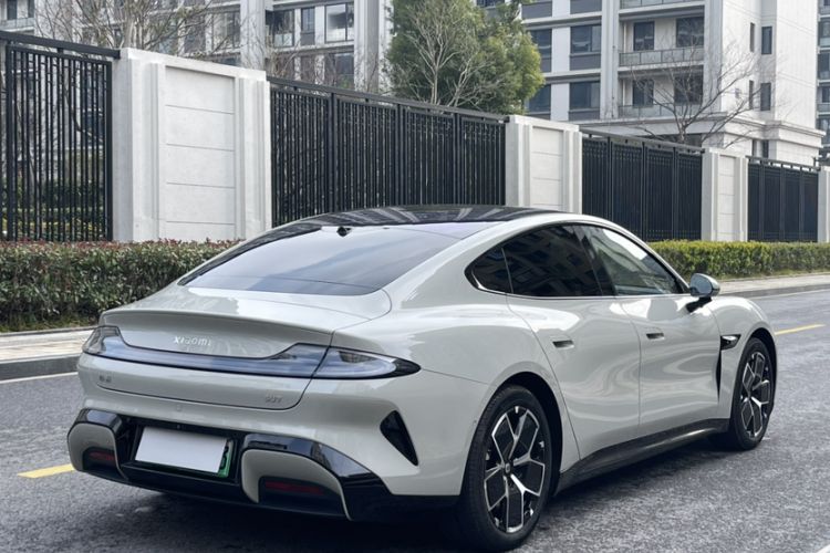 Used  SU7 2024 Rear-Drive Ultra-Long Range Advanced Pro-Level Intelligent Driving Version
