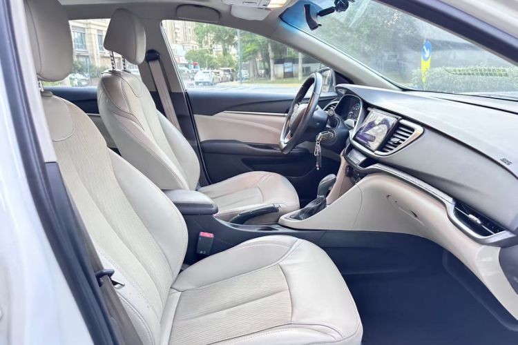 Used Buick GT 2017 15N Automatic Elite Version
