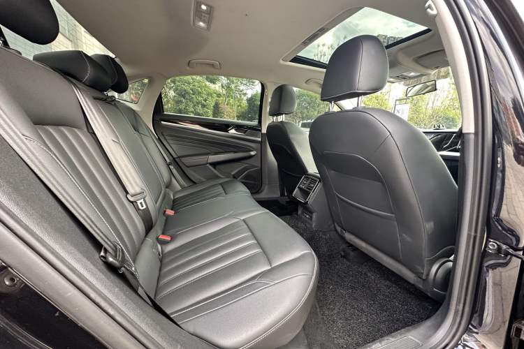 Used Volkswagen Passat 2022 280TSI Business Edition
