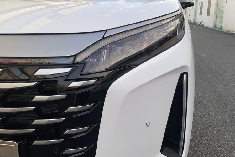 Used BYD Xia 2025 DM-i 1.5T 180km Excellence Model
