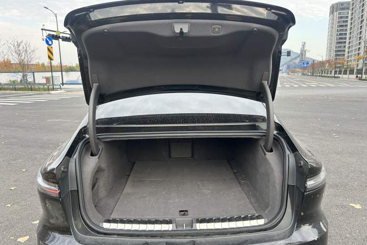 Used Nio ET7 2022 100kWh First Edition
