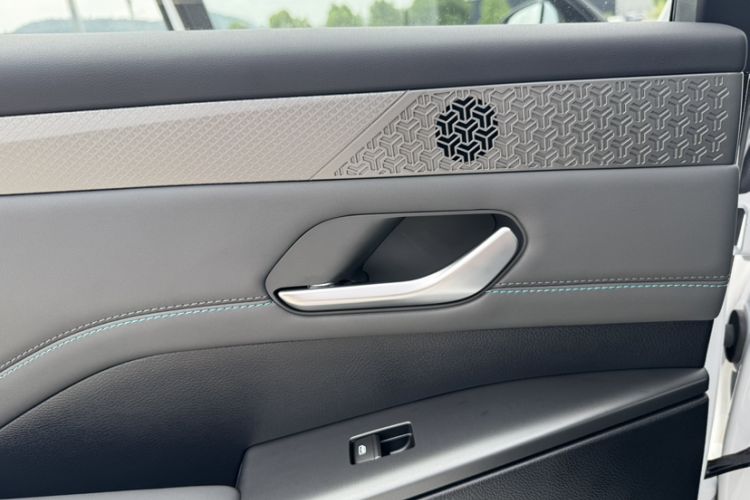 Used BYD Qin PLUS 2025 DM-i Smart Drive 120KM Superior Model
