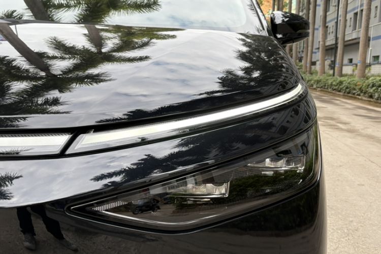 Used XPeng X9 2025 740 Ultra-Long Range Max
