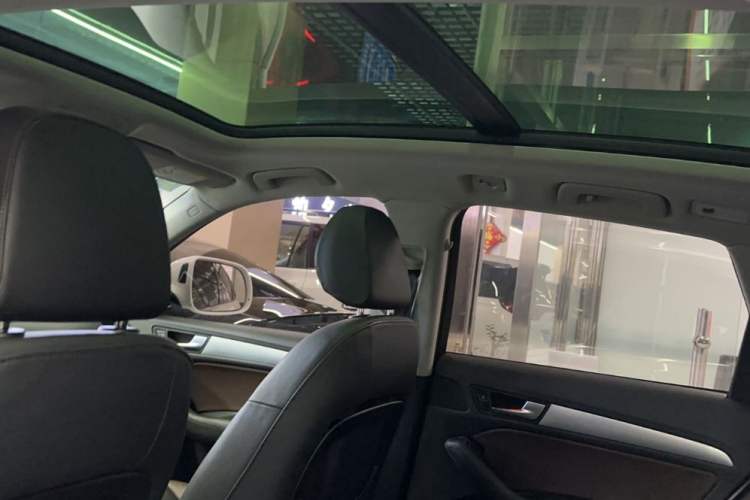 Used Audi Q5 2017 Plus 40 TFSI Technology Model