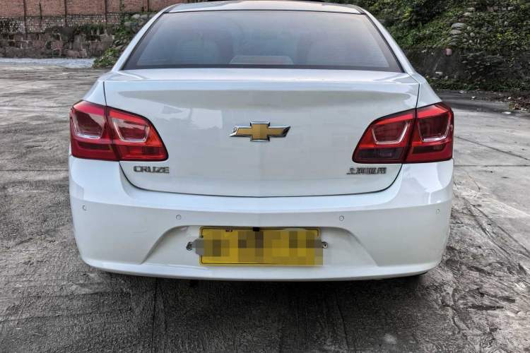 Used Chevrolet Cruze 2015 1.5L Classic SE AT
