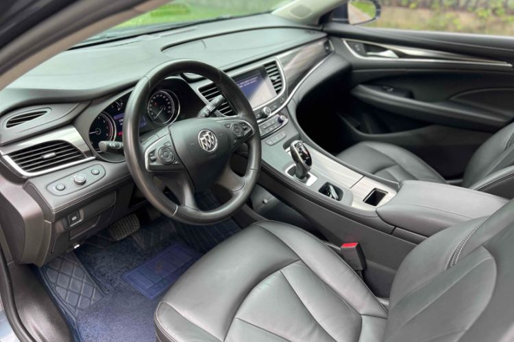 Used Buick LaCrosse 2019 28T Luxury Model
