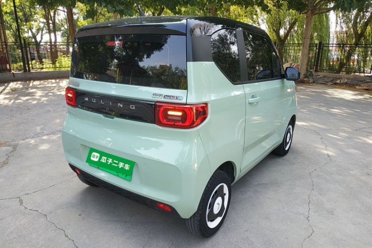 Used Wuling Hongguang MINIEV 2021 Macaron Fashion Model Lithium Iron Phosphate
