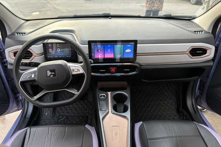 Used  E10X 2024 Charming Edition 301km Lite