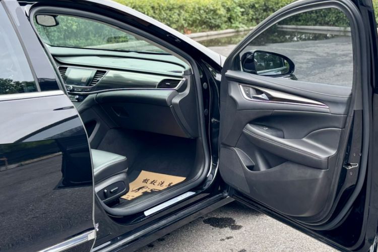 Used Buick LaCrosse 2021 552T Luxury Version
