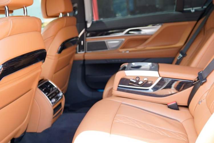 Used BMW 7 Series 2021 730Li M Sport Package
