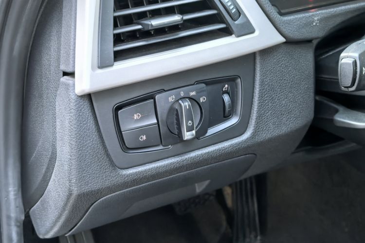 Used BMW 3 Series 2015 328Li Fashion Model