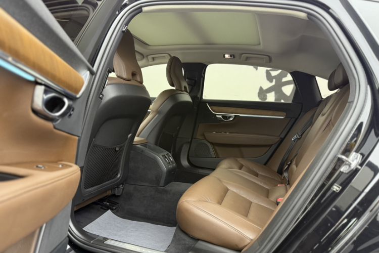 Used Volvo S90 2020 T5 Zhiyi Luxury Edition
