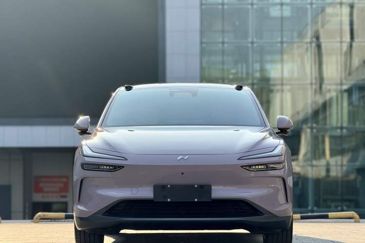 Used ONVO L60 2024 60 kWh Rear-Drive Version
