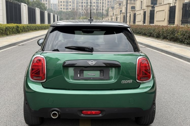 Used  MINI 2021 1.5T COOPER Artist
