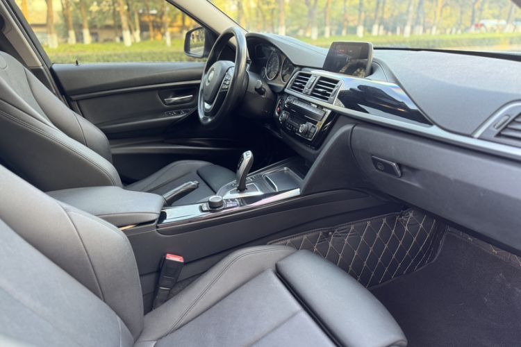 Used BMW 3 Series 2018 320Li Fashion Model