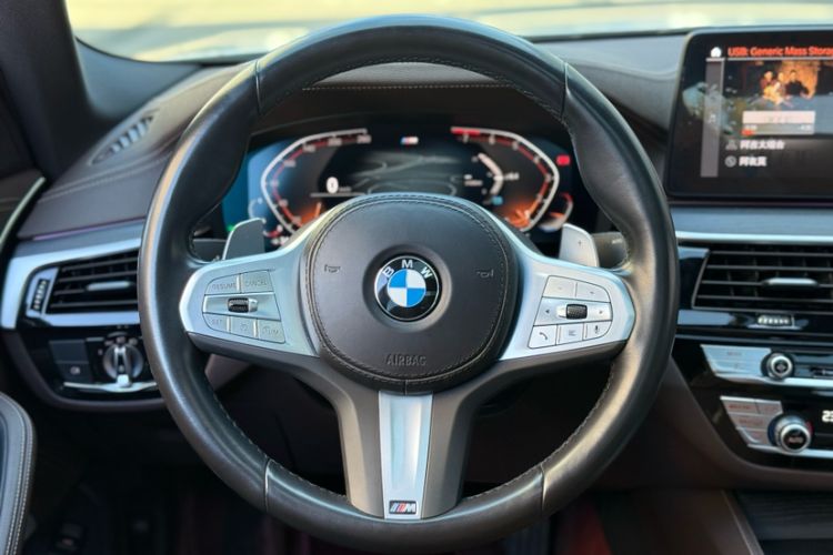 Used BMW 5 Series 2022 Second Facelift 530Li Leading Edition M Sport Package
