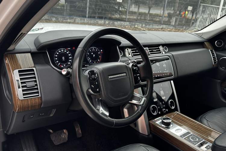 Used Land Rover Range Rover 2018 3.0 SC V6 Grand Edition