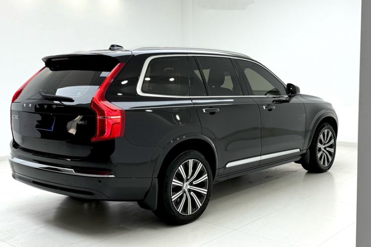 Used Volvo XC90 2023 B6 Zhiyi Luxury Edition 7-Seater
