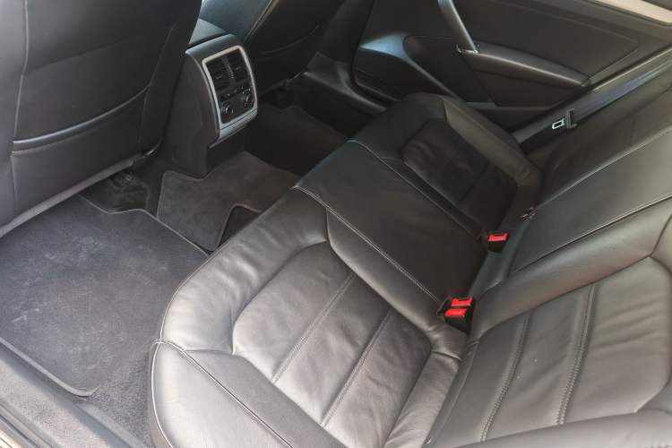 Used Volkswagen Passat 2015 1.8TSI DSG Prestige Edition
