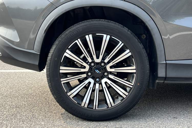 Used Oshan X5 2021 1.5T DCT Prestige Edition
