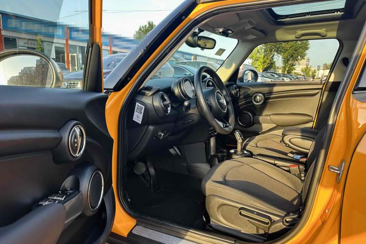 Used  MINI 2018 1.5T ONE PLUS Five-Door Edition

