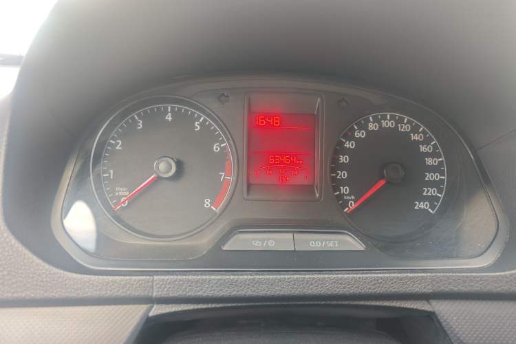 Used Volkswagen Jetta 2015 Value Edition 1.6L Manual Fashionable Style