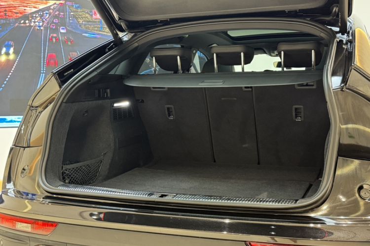 Used Audi Q5L Sportback 2022 40 TFSI Fashion Model
