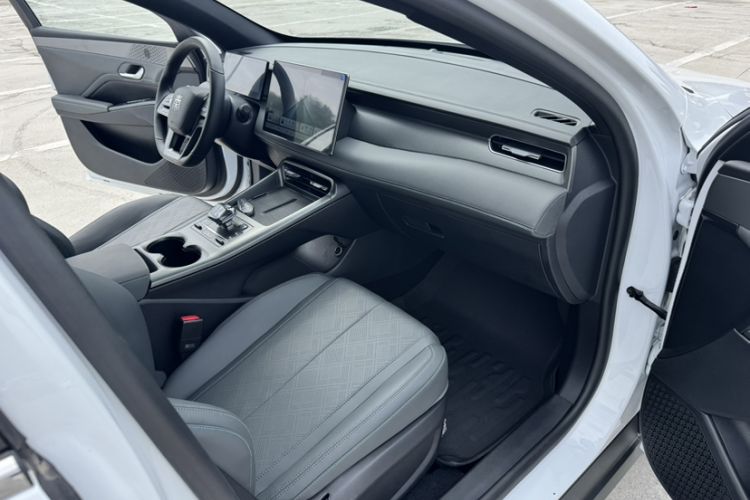 Used BYD Qin PLUS 2025 DM-i Smart Drive 120KM Superior Model
